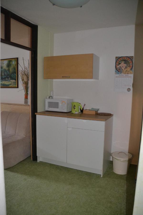 Pension U akátu Praha Bagian luar foto
