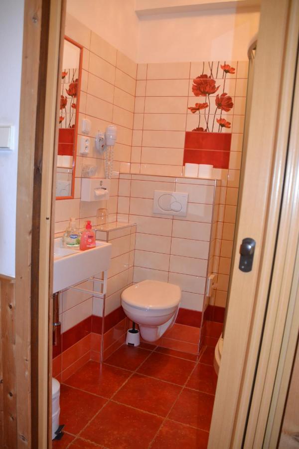 Pension U akátu Praha Bagian luar foto