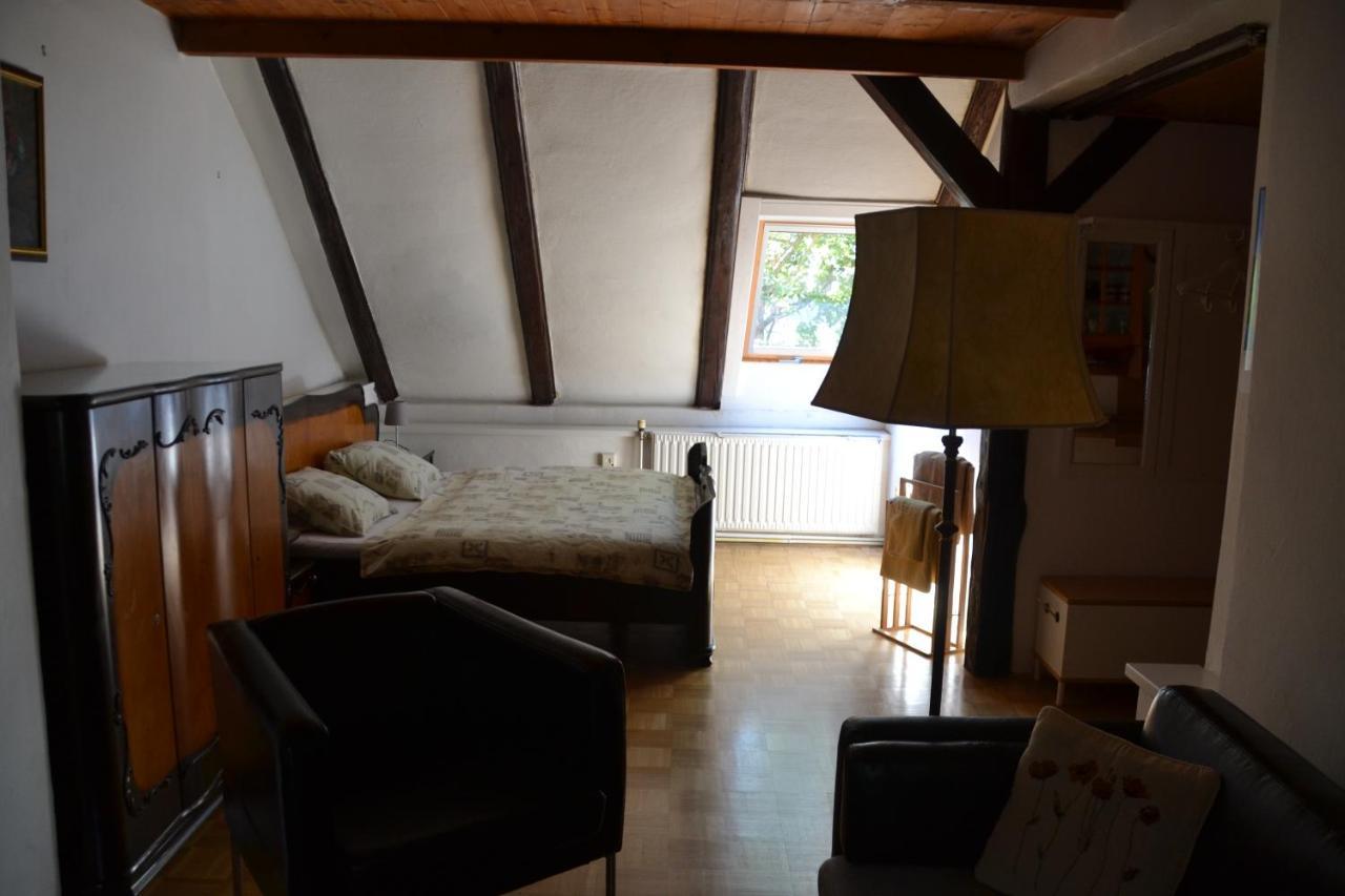 Pension U akátu Praha Bagian luar foto